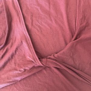 Lululemon workout/yoga top